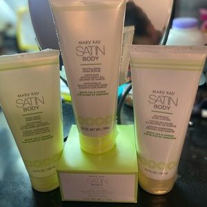 Brand new Mary kay satin body set.  Includes 4 full-size products.